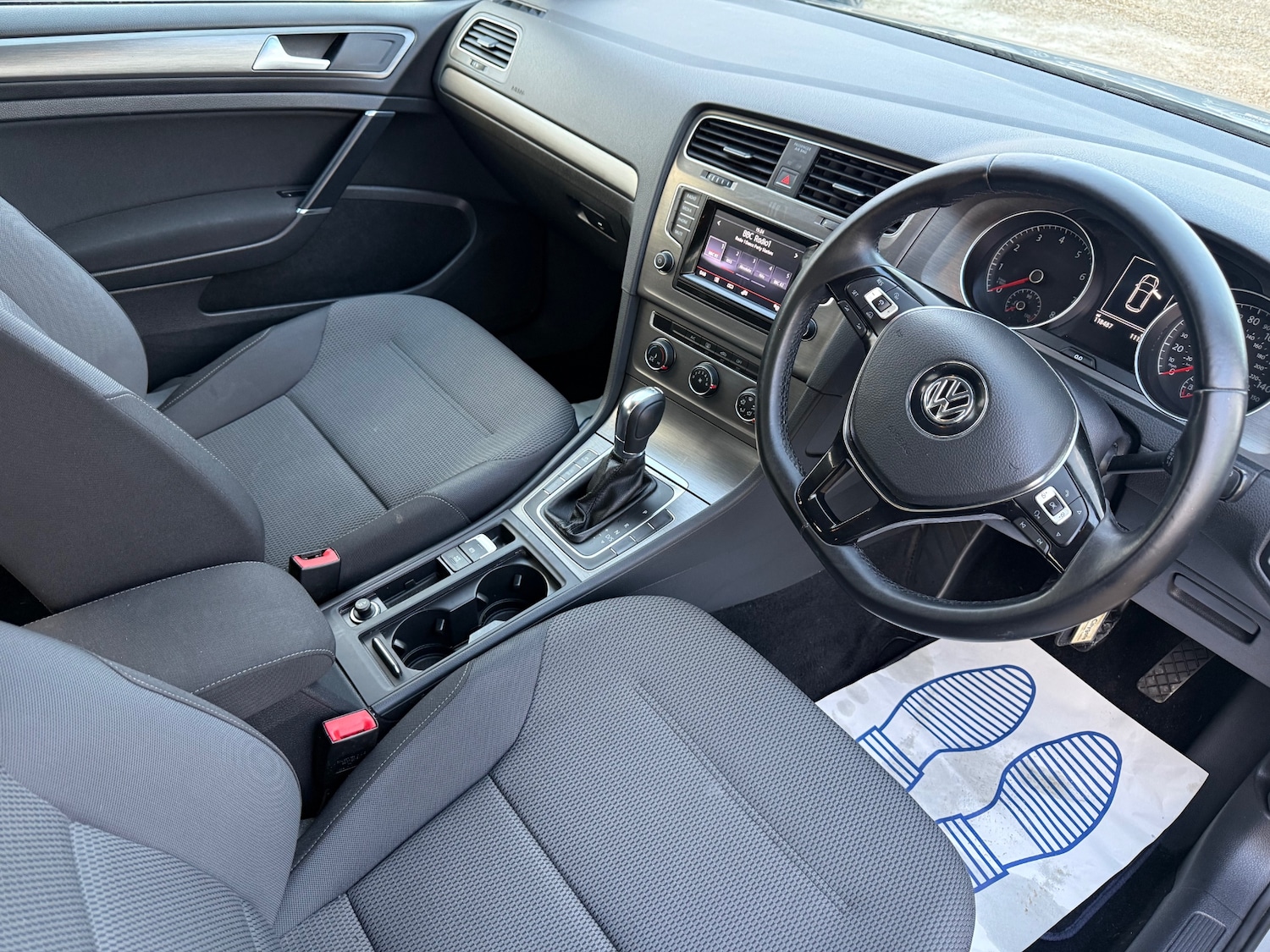 Used Volkswagen Golf 2013 for sale - 77228532: Photo 8