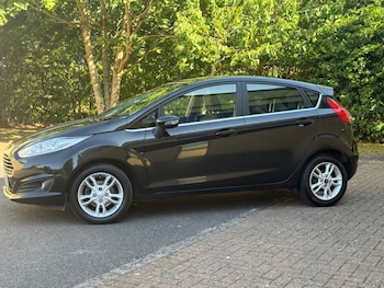 Used Ford Fiesta 2015 for sale - 75295678: Photo