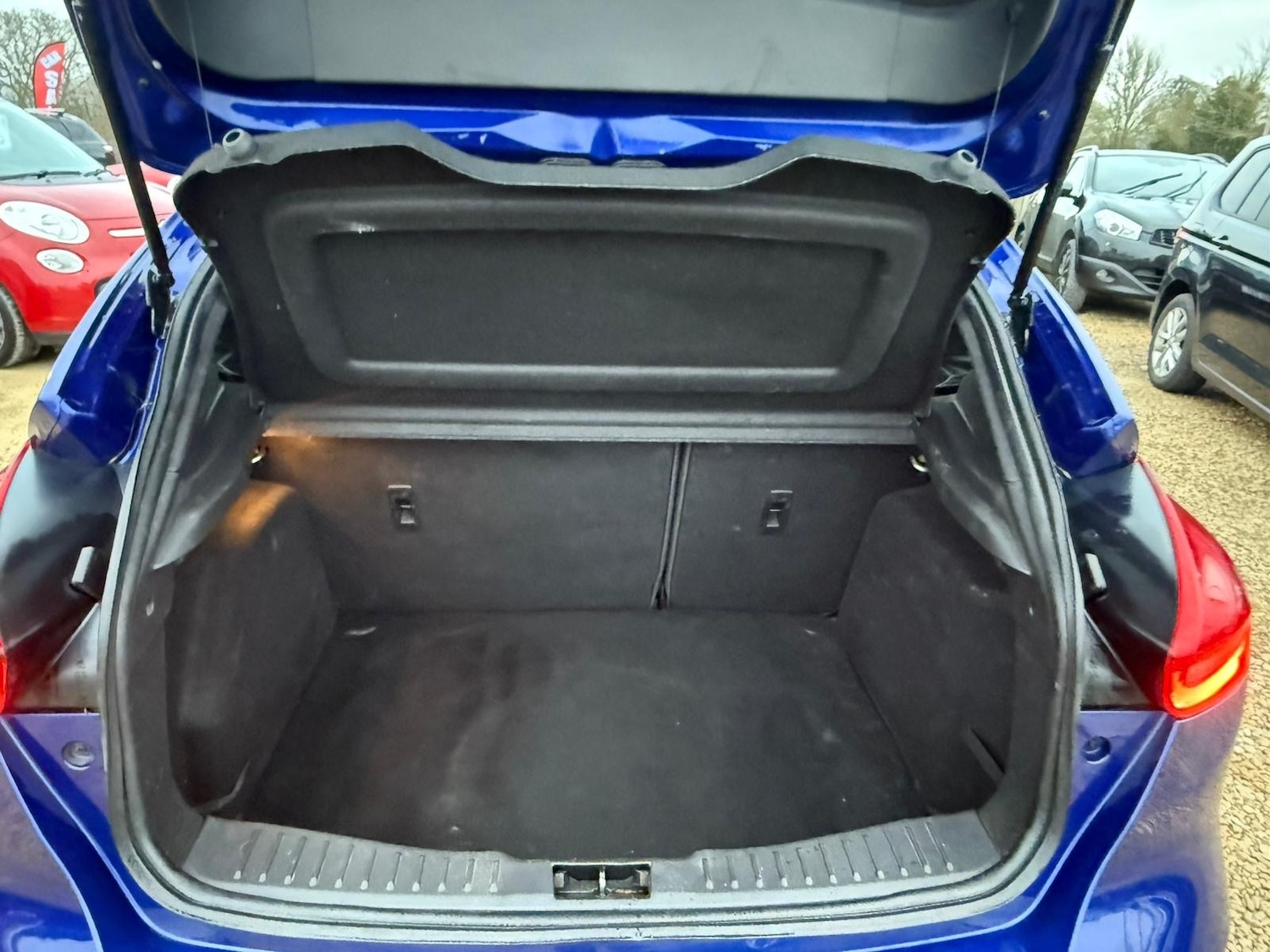 Used Ford Focus 2017 for sale - 77617389: Photo 11