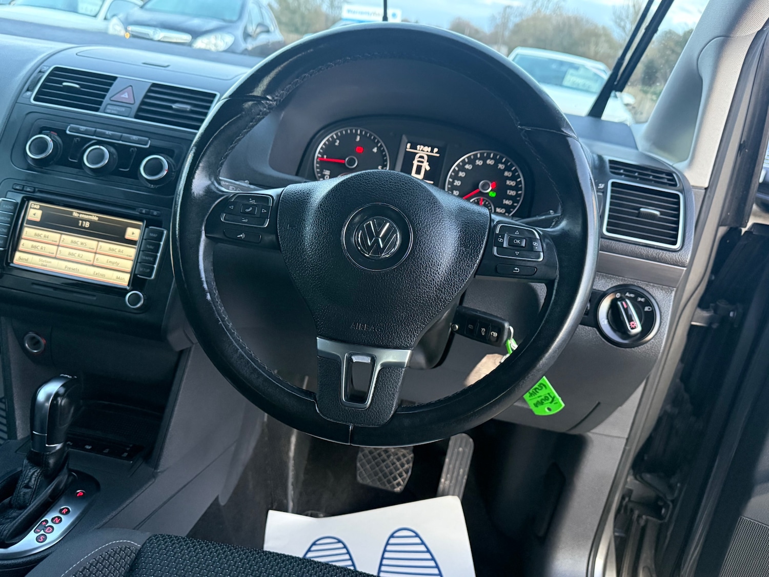 Used Volkswagen Touran 2014 for sale - 76785481: Photo 11