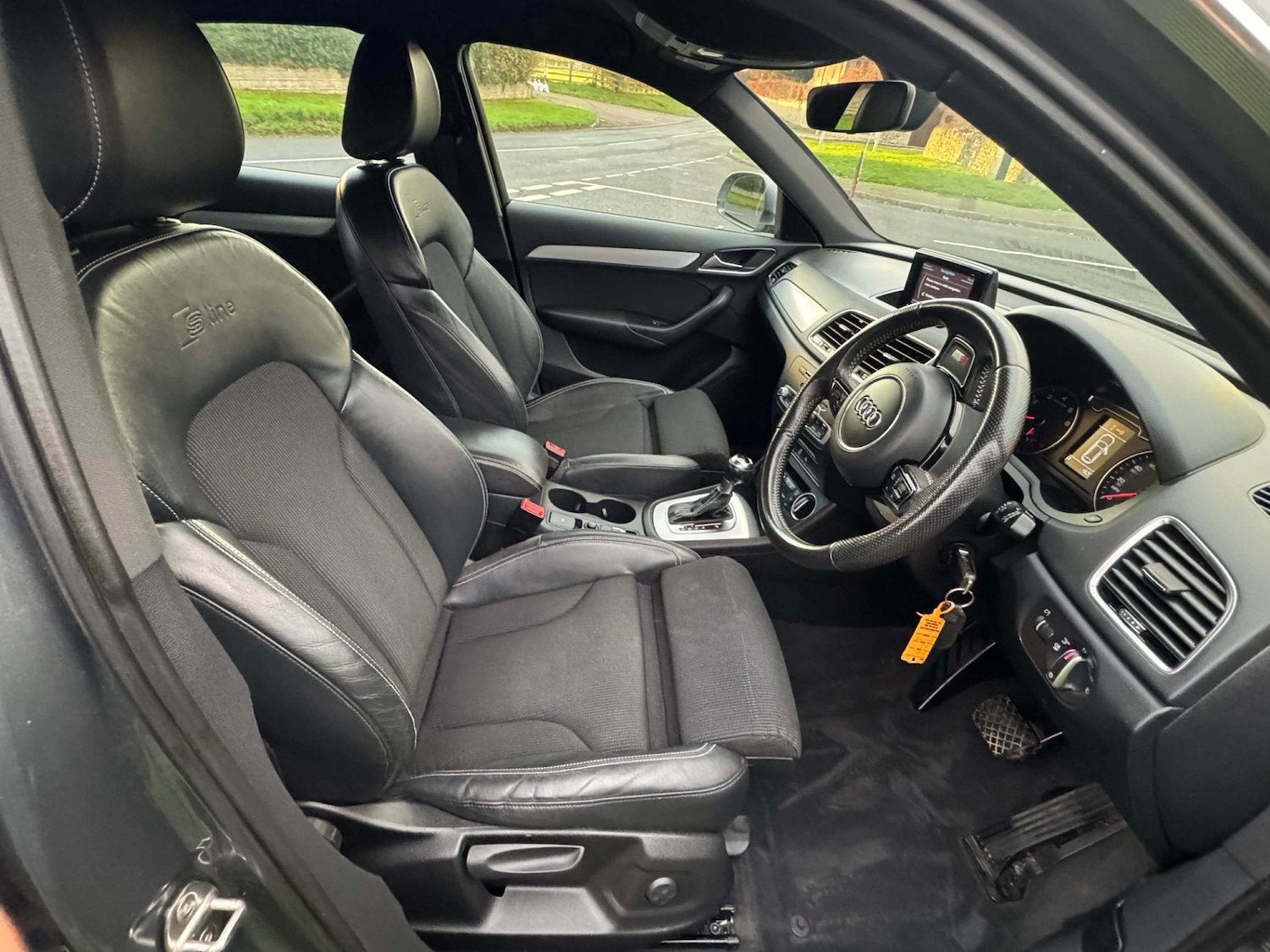 Used Audi Q3 2016 for sale - 76670947: Photo 13