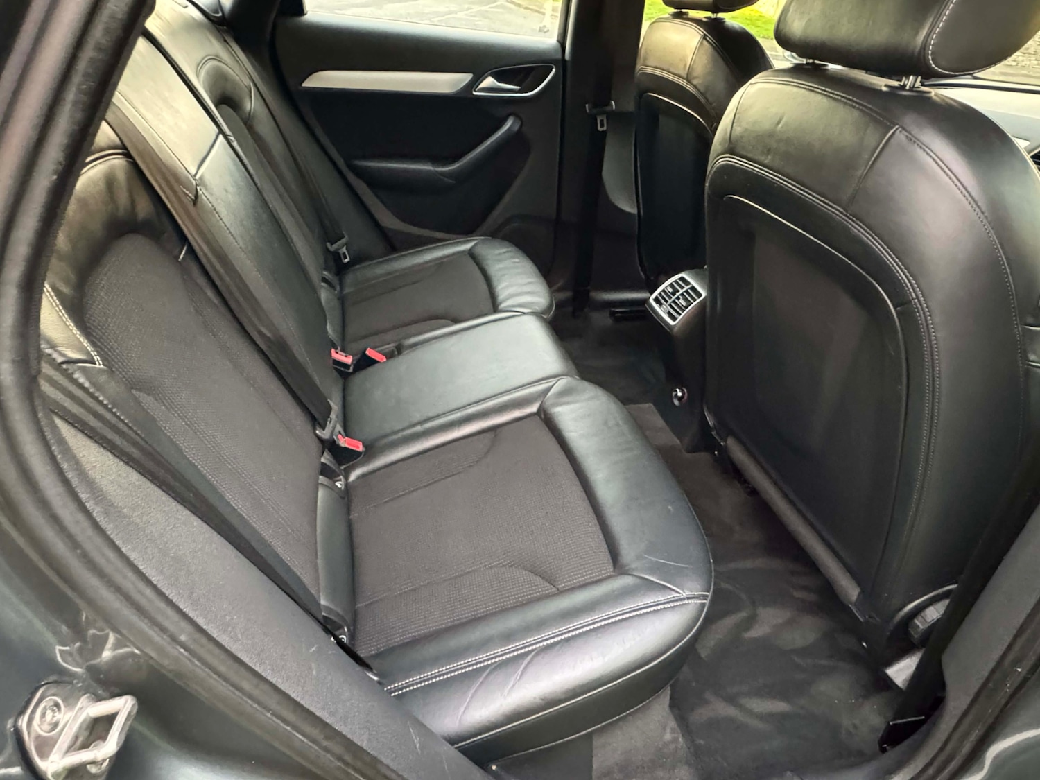 Used Audi Q3 2016 for sale - 76670947: Photo 16