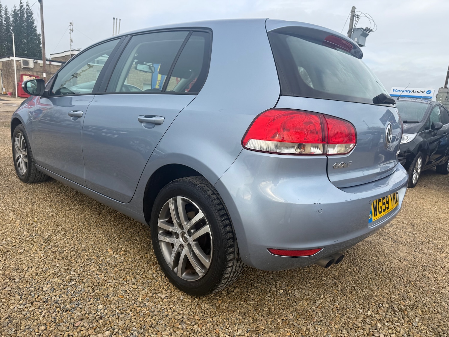 Used Volkswagen Golf 2010 for sale - 76547443: Photo 3