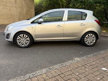 Used Vauxhall Corsa 2011 for sale - 75728196: Photo