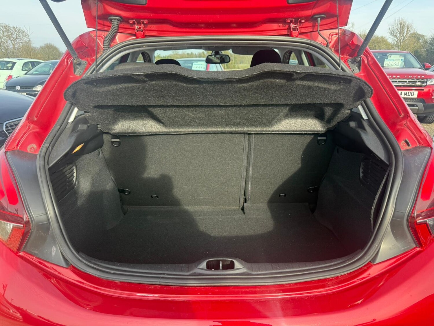 Used Peugeot 208 2016 for sale - 77965321: Photo 14