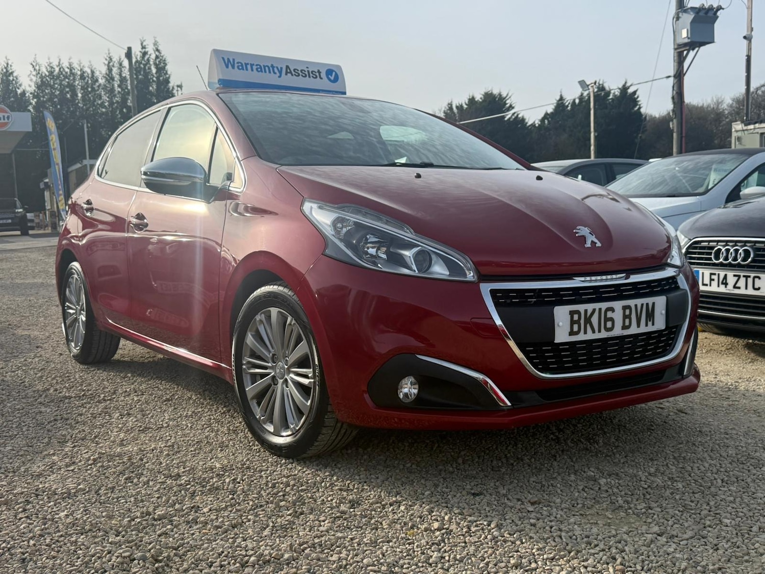 Used Peugeot 208 2016 for sale - 77965321: Photo 2