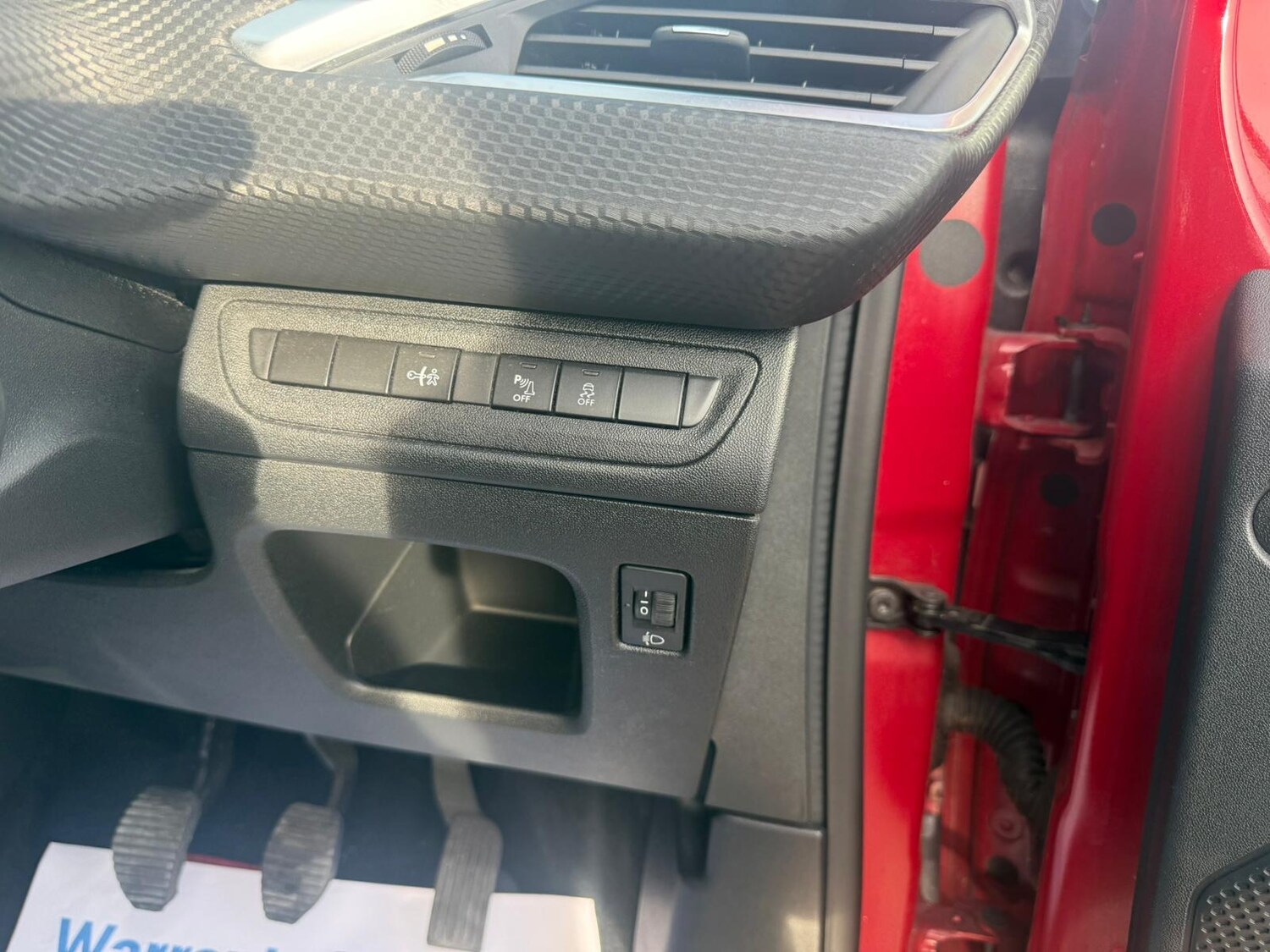 Used Peugeot 208 2016 for sale - 77965321: Photo 20