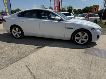 Used Jaguar XF 2016 for sale - 78473447: Photo