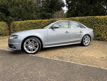 Used Audi A4 2010 for sale - 76482730: Photo