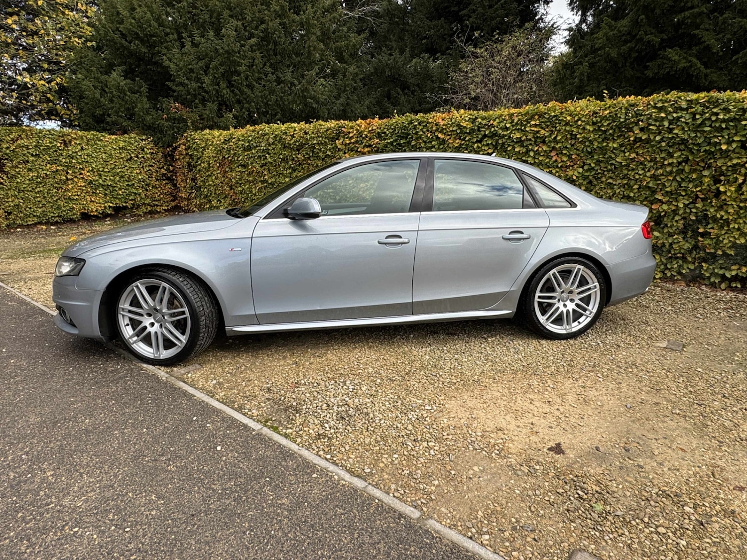 Used Audi A4 2010 for sale - 76482730: Photo 6