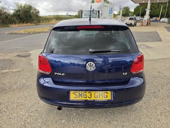 Used Volkswagen Polo 2014 for sale - 79607108: Photo