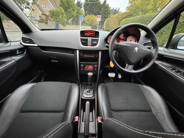 Used Peugeot 207 2011 for sale - 76249368: Photo 10