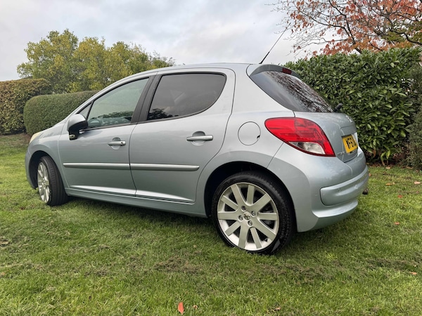 Used Peugeot 207 2011 for sale - 76249368: Photo 15