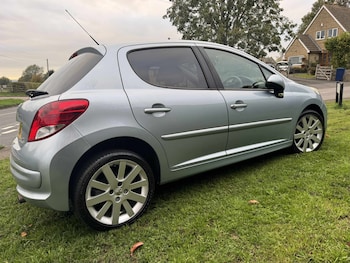 Used Peugeot 207 2011 for sale - 76249368: Photo 4
