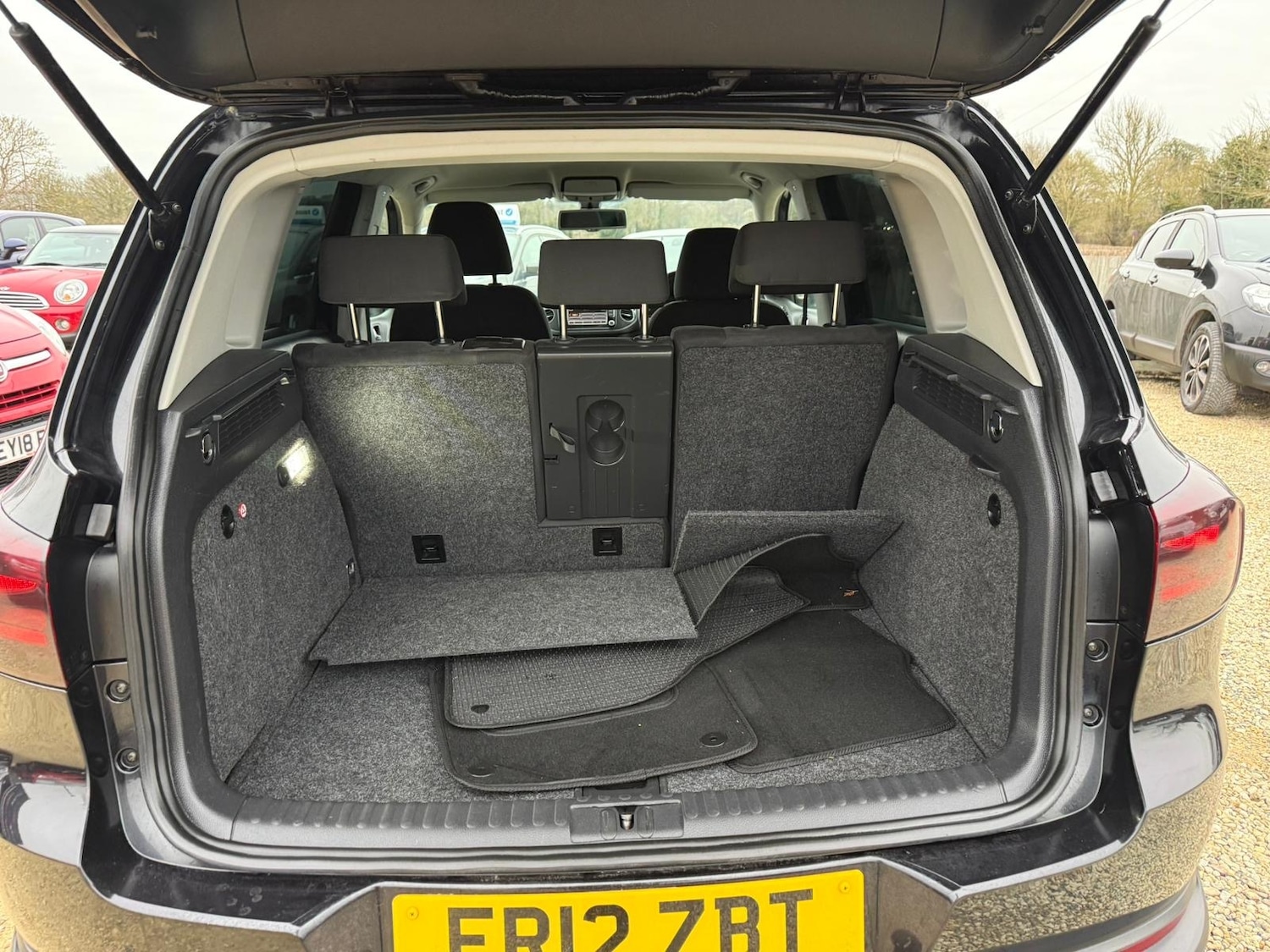 Used Volkswagen Tiguan 2012 for sale - 77616911: Photo 12