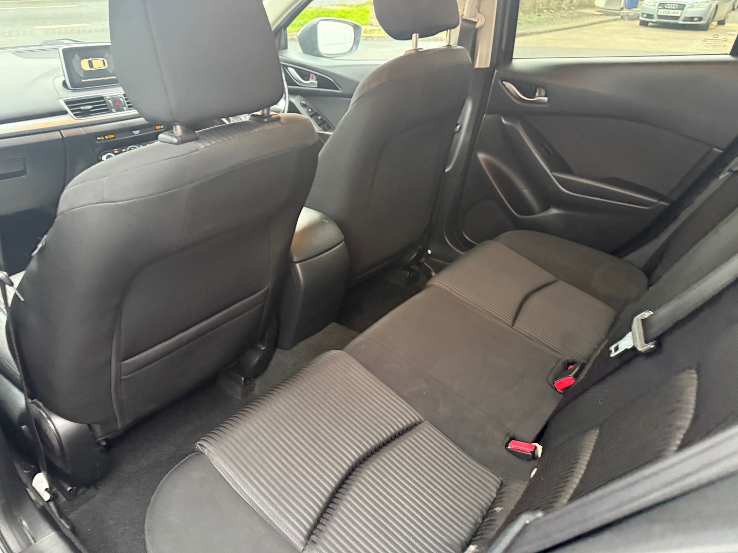 Used Mazda Mazda3 2015 for sale - 76837470: Photo 17