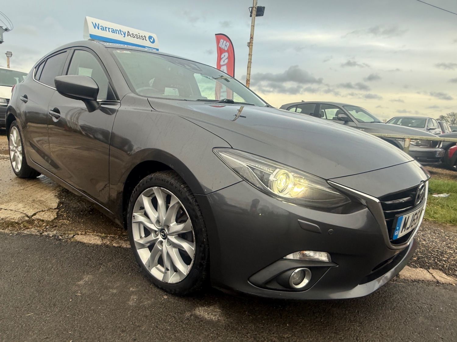 Used Mazda Mazda3 2015 for sale - 76837470: Photo 2