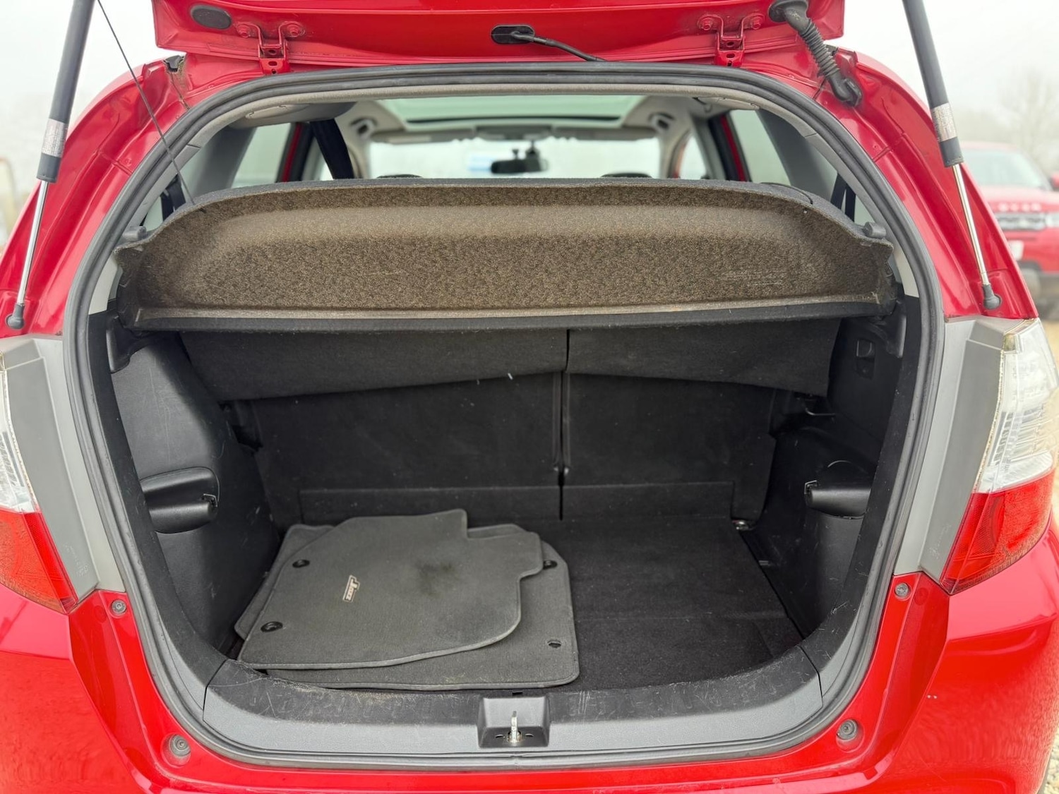 Used Honda Jazz 2010 for sale - 77775231: Photo 8