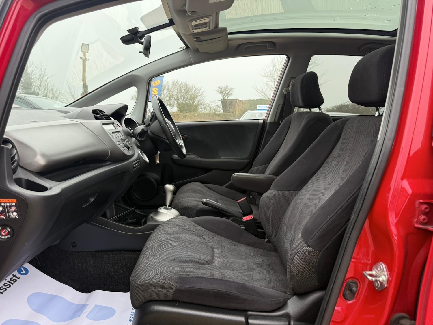 Used Honda Jazz 2010 for sale - 77775231: Photo 9