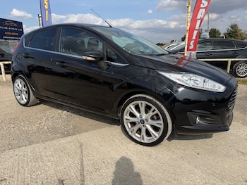 Used Ford Fiesta 2016 for sale - 79327280: Photo