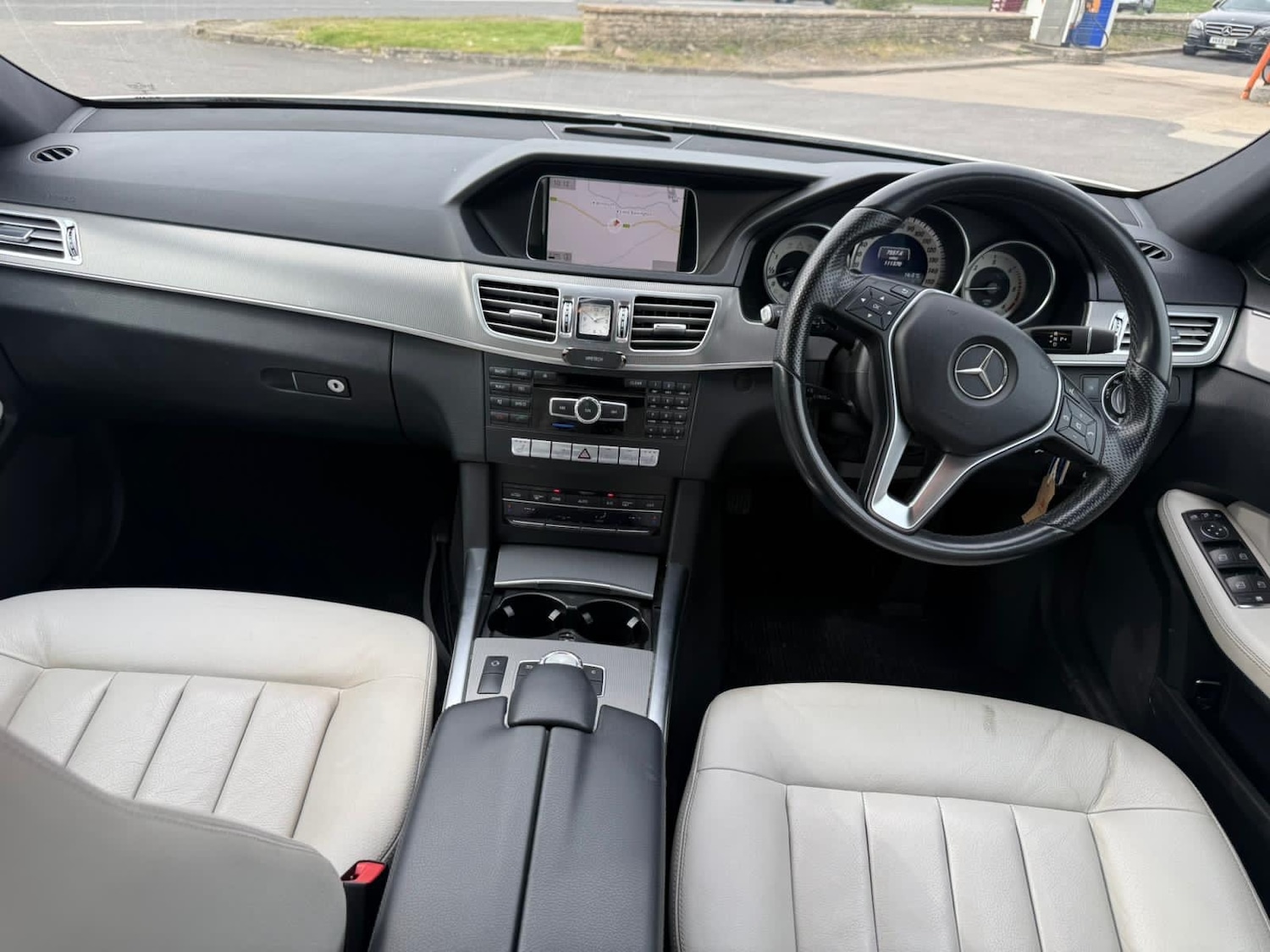 Used Mercedes-Benz E Class 2013 for sale - 78177135: Photo 18