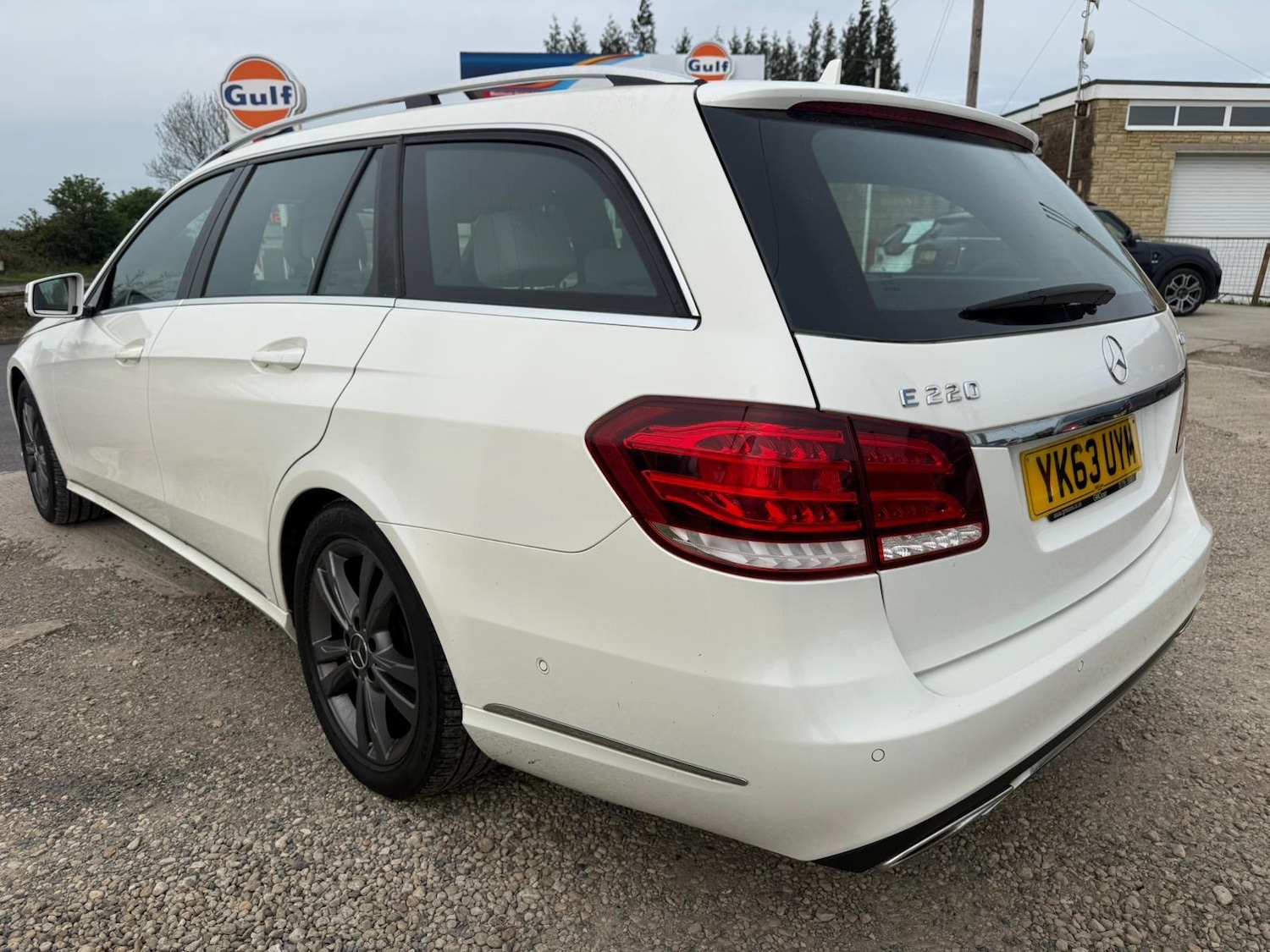 Used Mercedes-Benz E Class 2013 for sale - 78177135: Photo 6