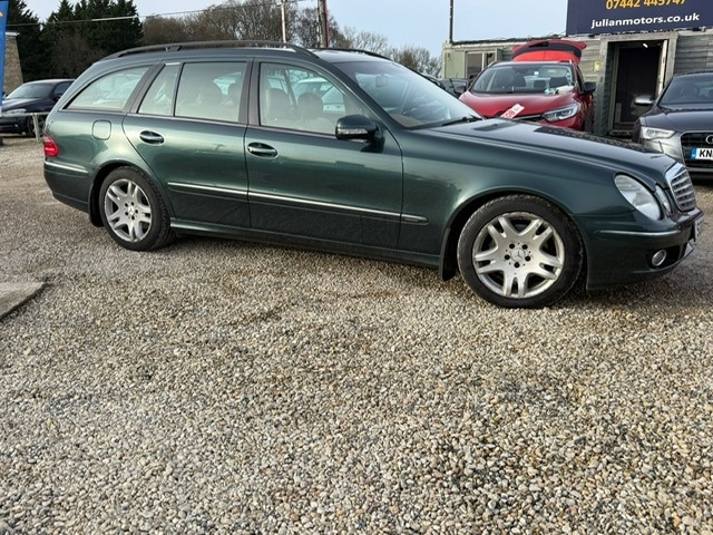 Used Mercedes-Benz E Class 2006 for sale - 77562630: Photo 7