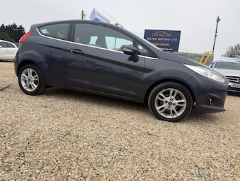 Used Ford Fiesta 2014 for sale - 76421278: Photo