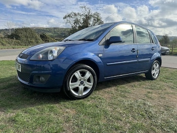 Used Ford Fiesta 2007 for sale - 76192114: Photo 2