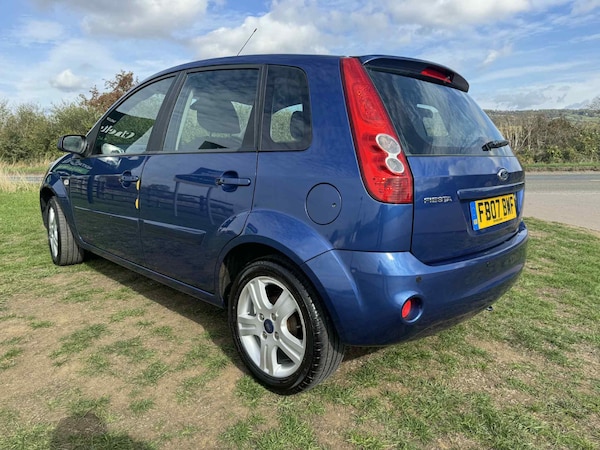 Used Ford Fiesta 2007 for sale - 76192114: Photo 3