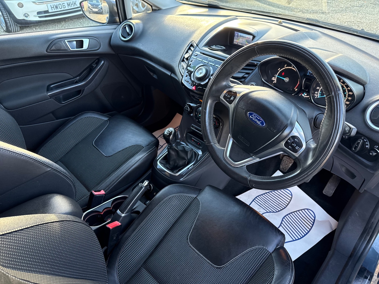 Used Ford Fiesta 2013 for sale - 76449260: Photo 11