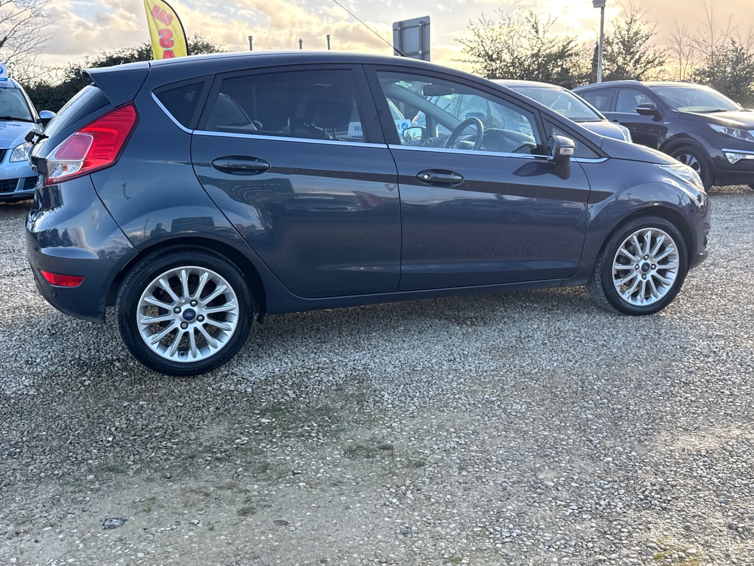Used Ford Fiesta 2013 for sale - 76449260: Photo 5