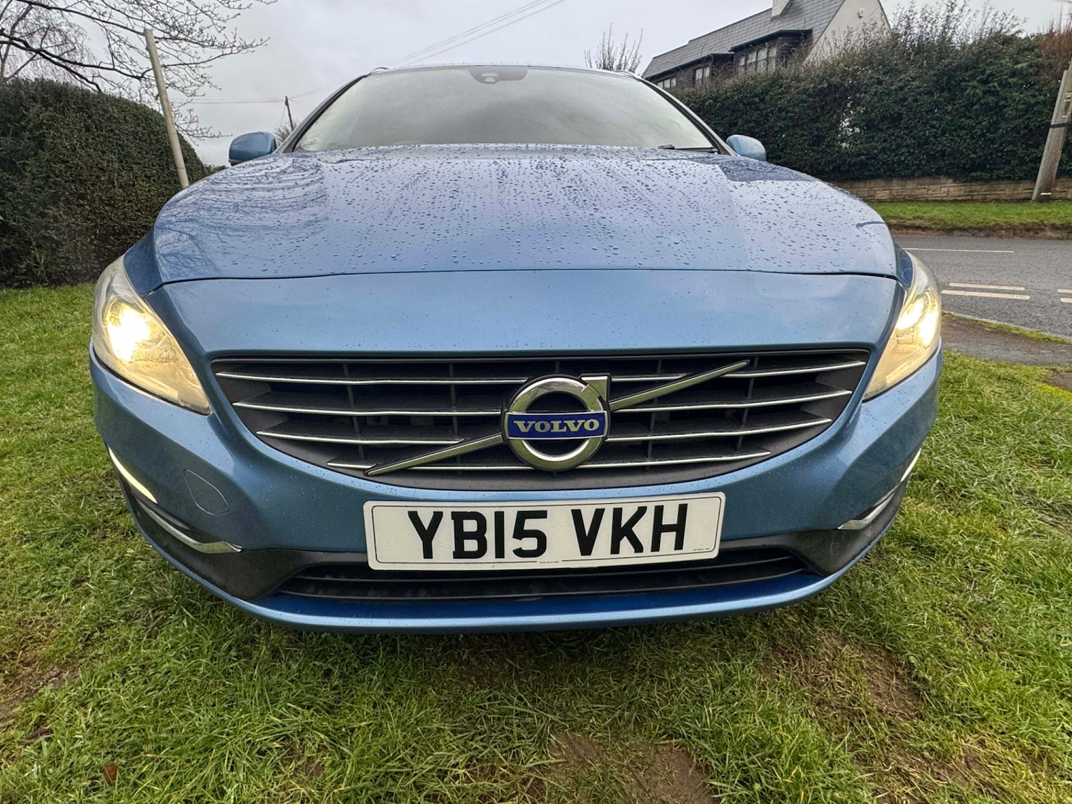 Used Volvo V60 2015 for sale - 77213785: Photo 10