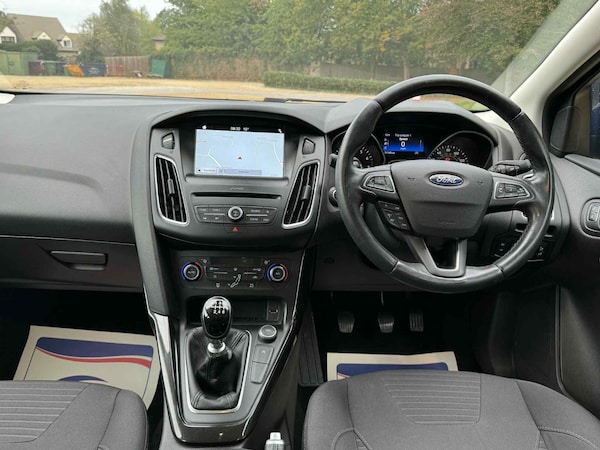 Used Ford Focus 2017 for sale - 76035645: Photo 12