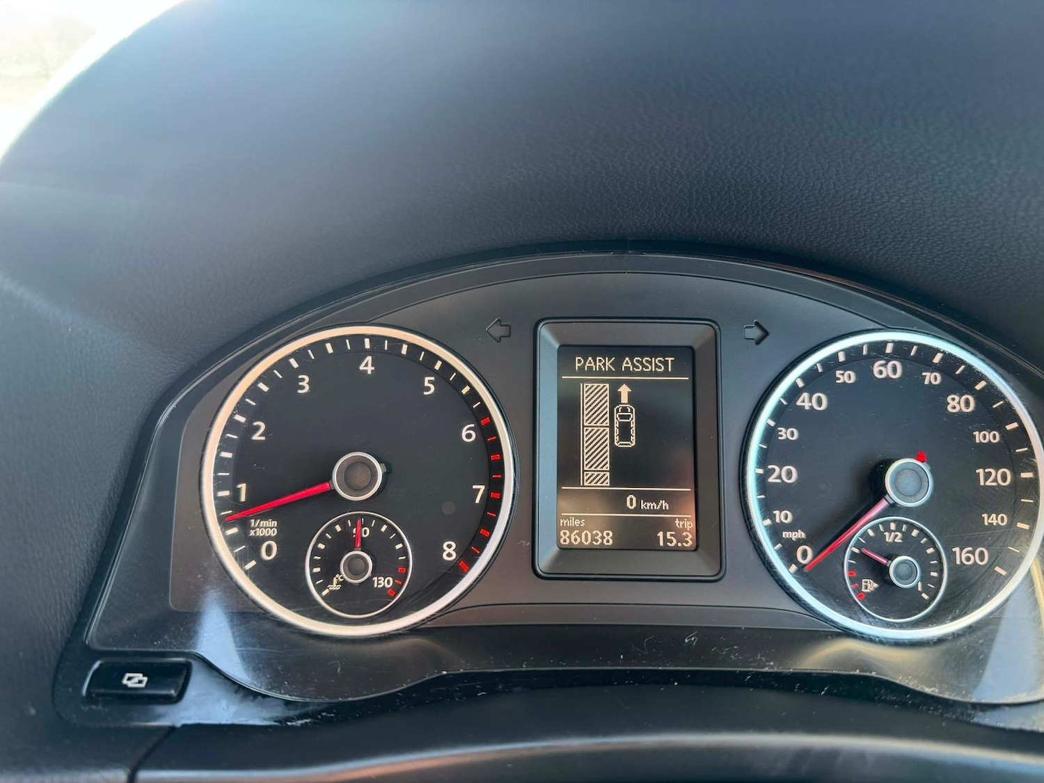 Used Volkswagen Tiguan 2010 for sale - 77962261: Photo 16