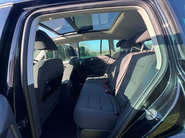 Used Volkswagen Tiguan 2010 for sale - 77962261: Photo 19