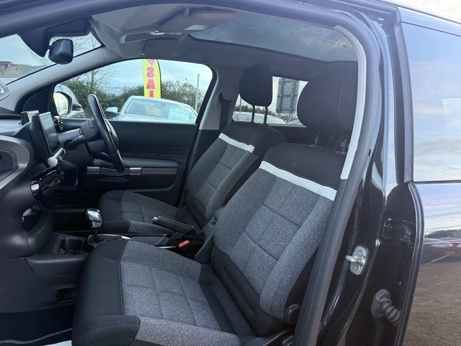 Used Citroen C4 Cactus 2018 for sale - 76819533: Photo 18