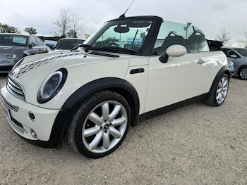 Used MINI Convertible 2006 for sale - 78224103: Photo