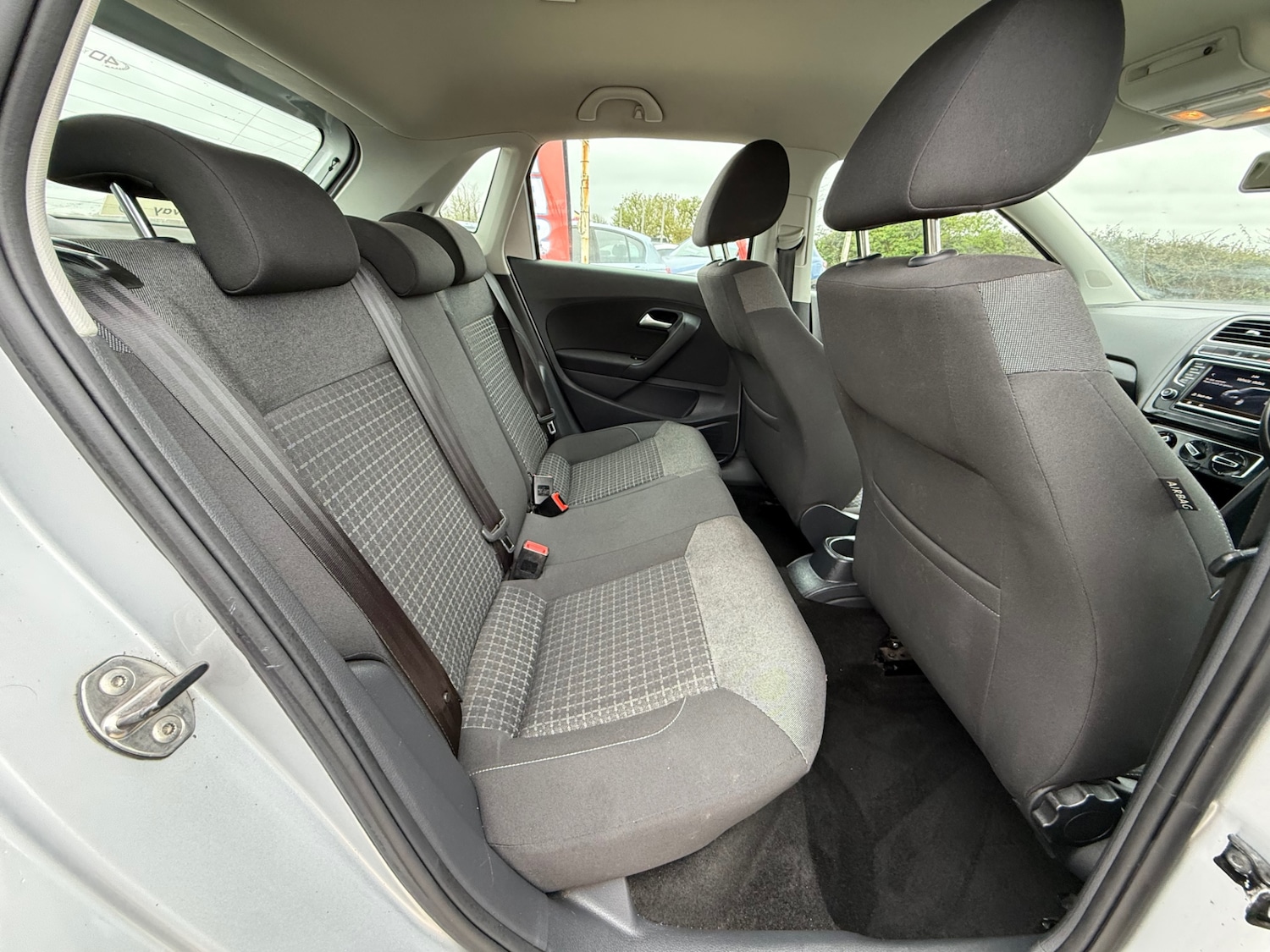 Used Volkswagen Polo 2015 for sale - 78134629: Photo 13