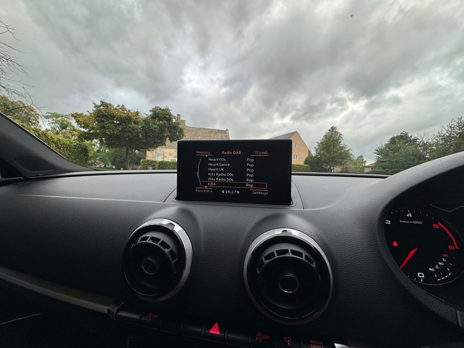 Used Audi A3 2014 for sale - 76864077: Photo 14