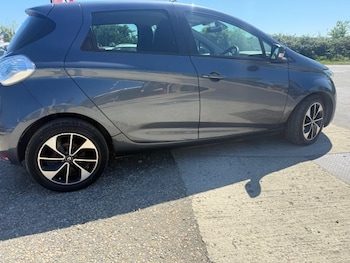 Used Renault Zoe 2018 for sale - 78473858: Photo