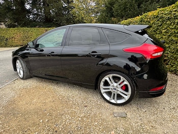 Used Ford Focus 2015 for sale - 76771563: Photo