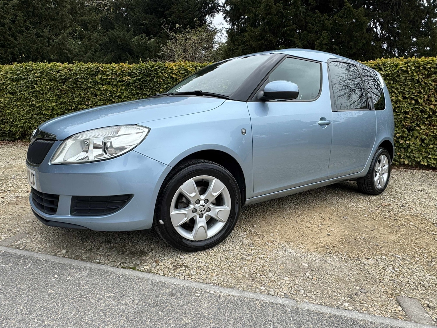 Used Skoda Roomster 2013 for sale - 76306103: Photo 2