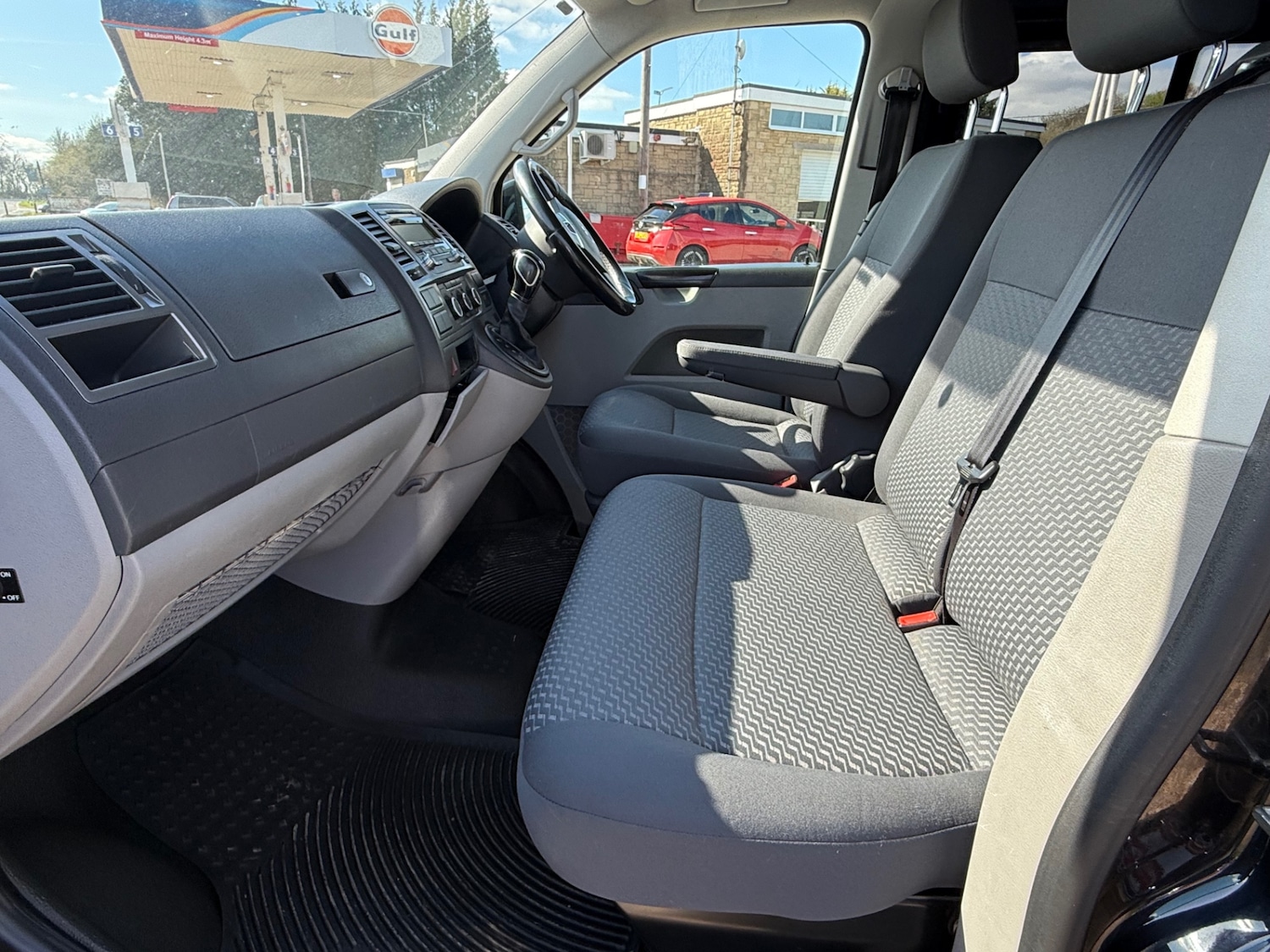 Used Volkswagen Transporter 2014 for sale - 78108815: Photo 12