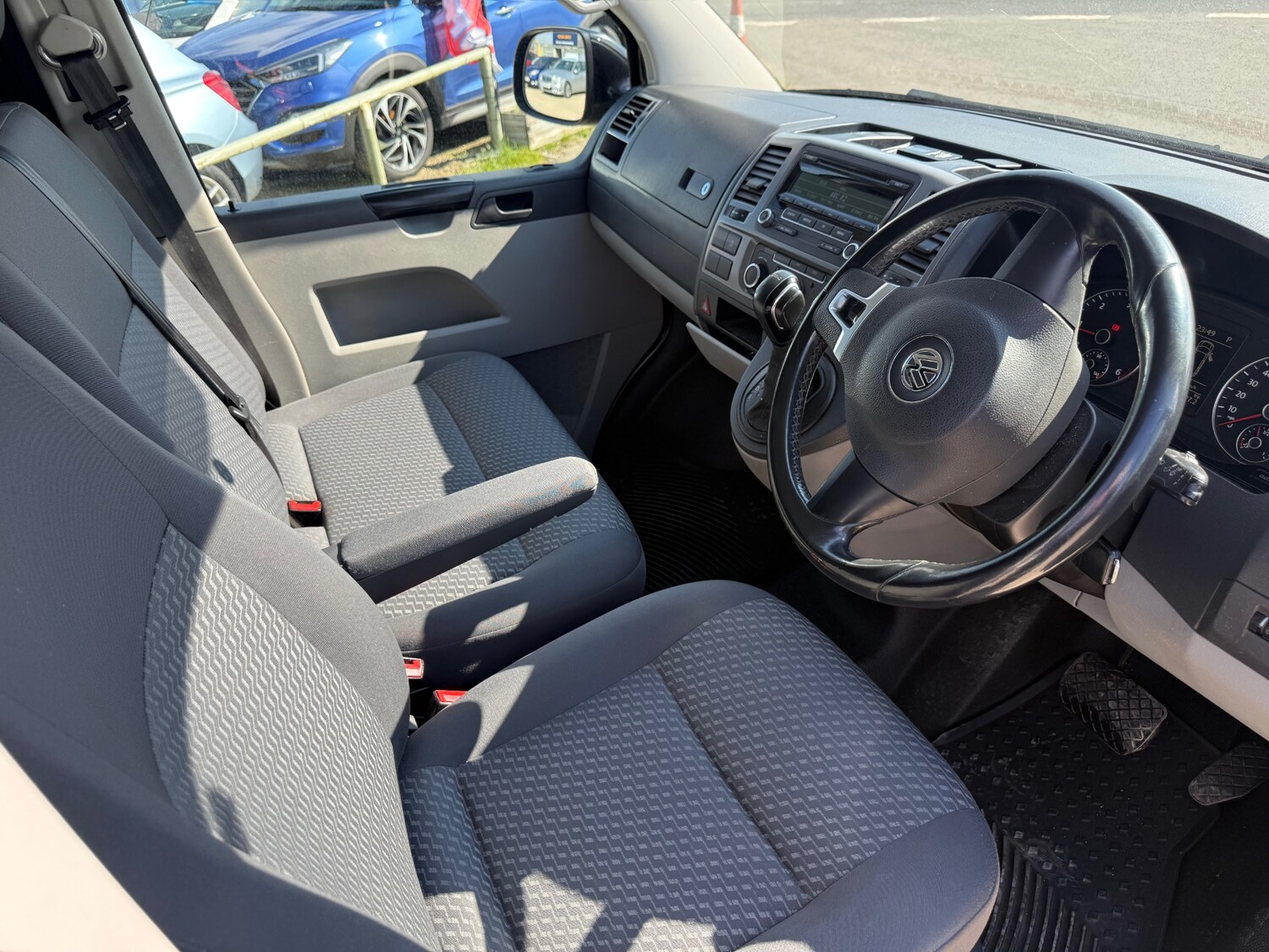 Used Volkswagen Transporter 2014 for sale - 78108815: Photo 15