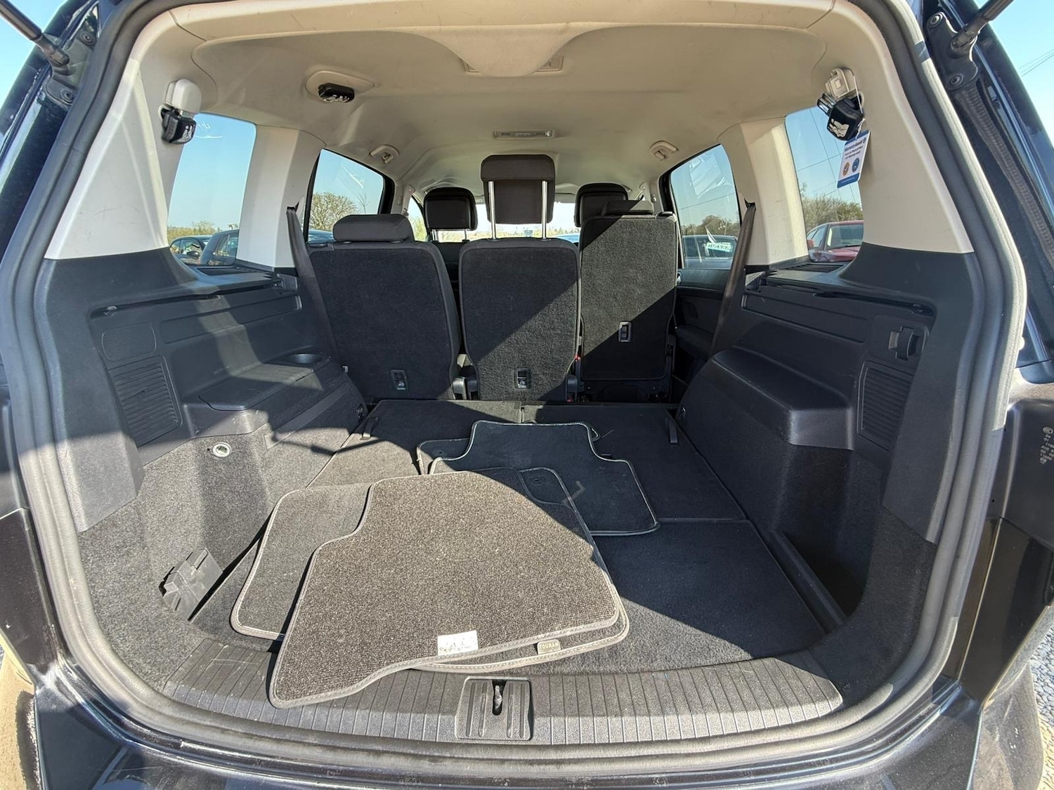 Used Volkswagen Touran 2018 for sale - 77946471: Photo 19