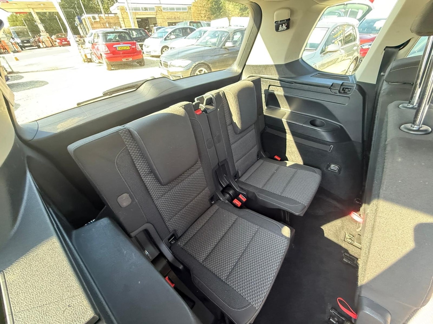 Used Volkswagen Touran 2018 for sale - 77946471: Photo 20