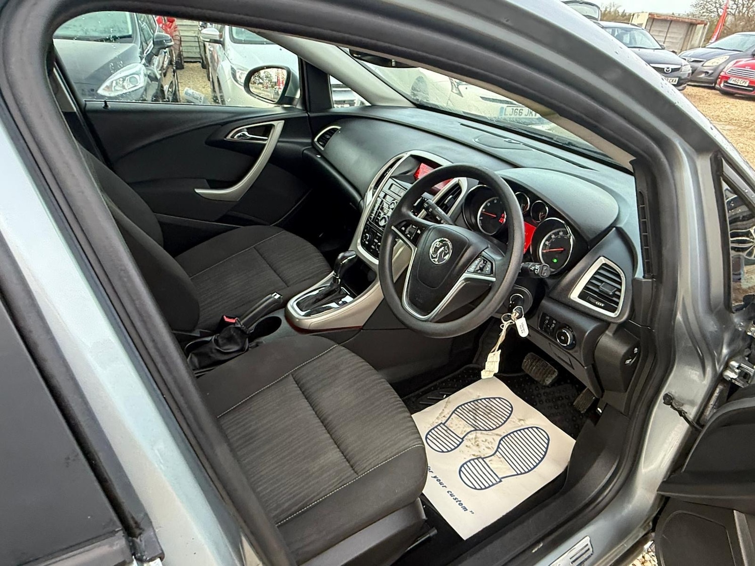 Used Vauxhall Astra 2010 for sale - 77529439: Photo 11