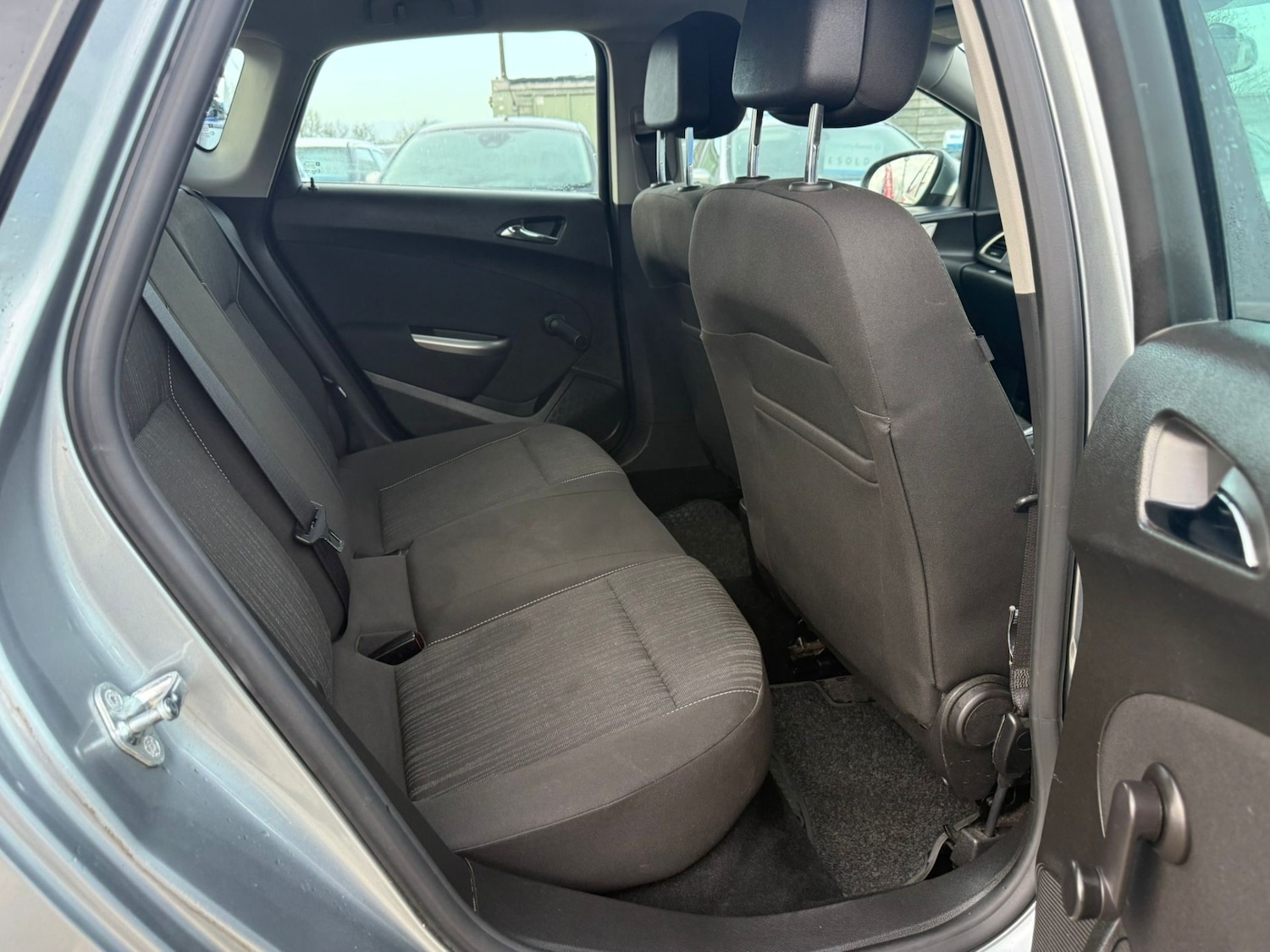 Used Vauxhall Astra 2010 for sale - 77529439: Photo 18