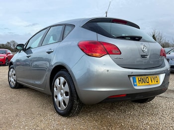 Used Vauxhall Astra 2010 for sale - 77529439: Photo